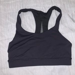Lululemon sports bra